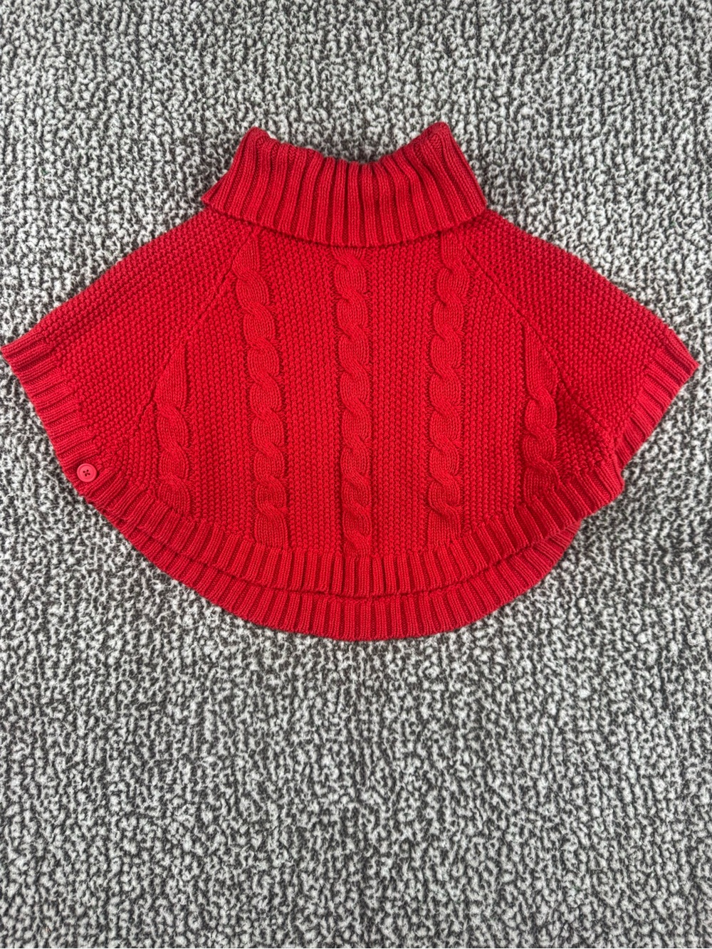 Carter’s Cable-Knit Turtleneck Poncho Sweater Girl’s 3t/3A. Back to School.